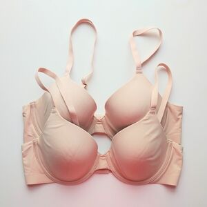 Wacoal Lightly-Lined Memory Foam Light Nude T-Shirt Bras, 32D (sister size: 34C)